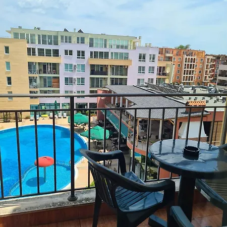 тристаен просторен с две отделни спални Aparthotel *